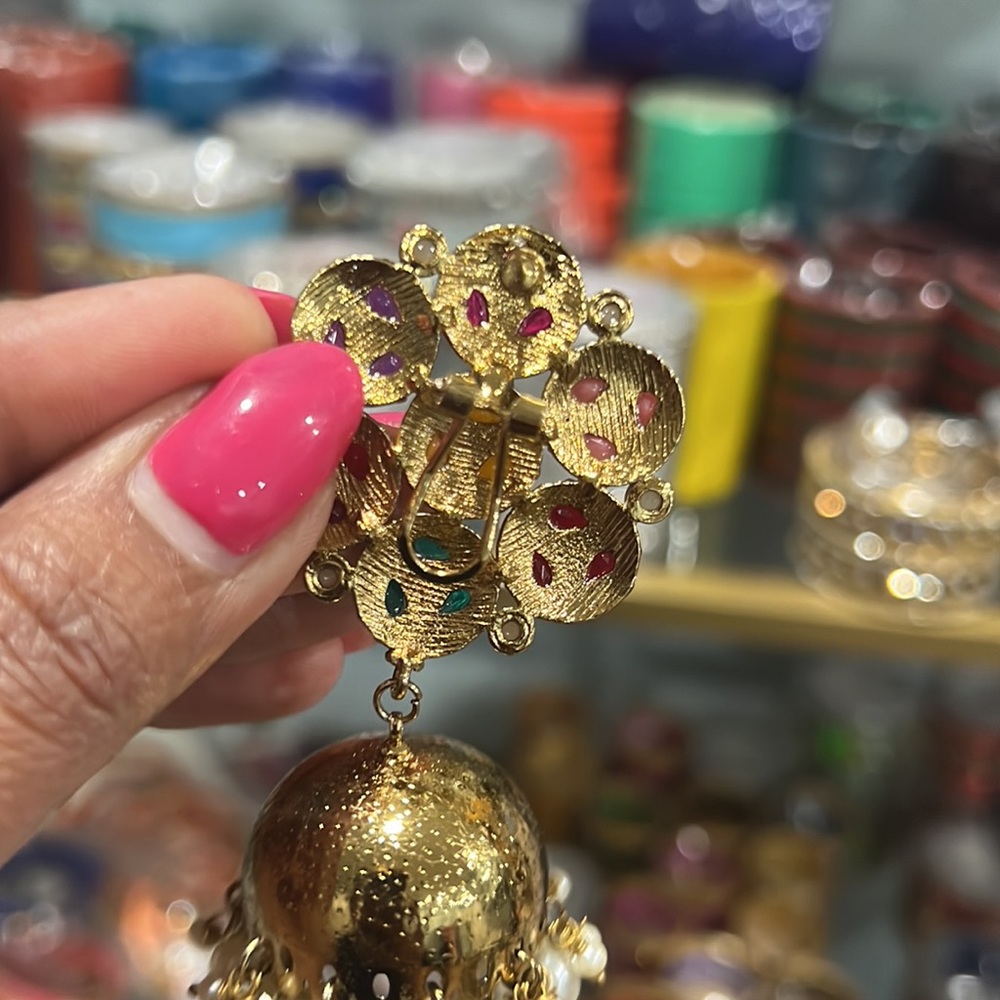 Multicolour jhumki - Picture 4 of 4